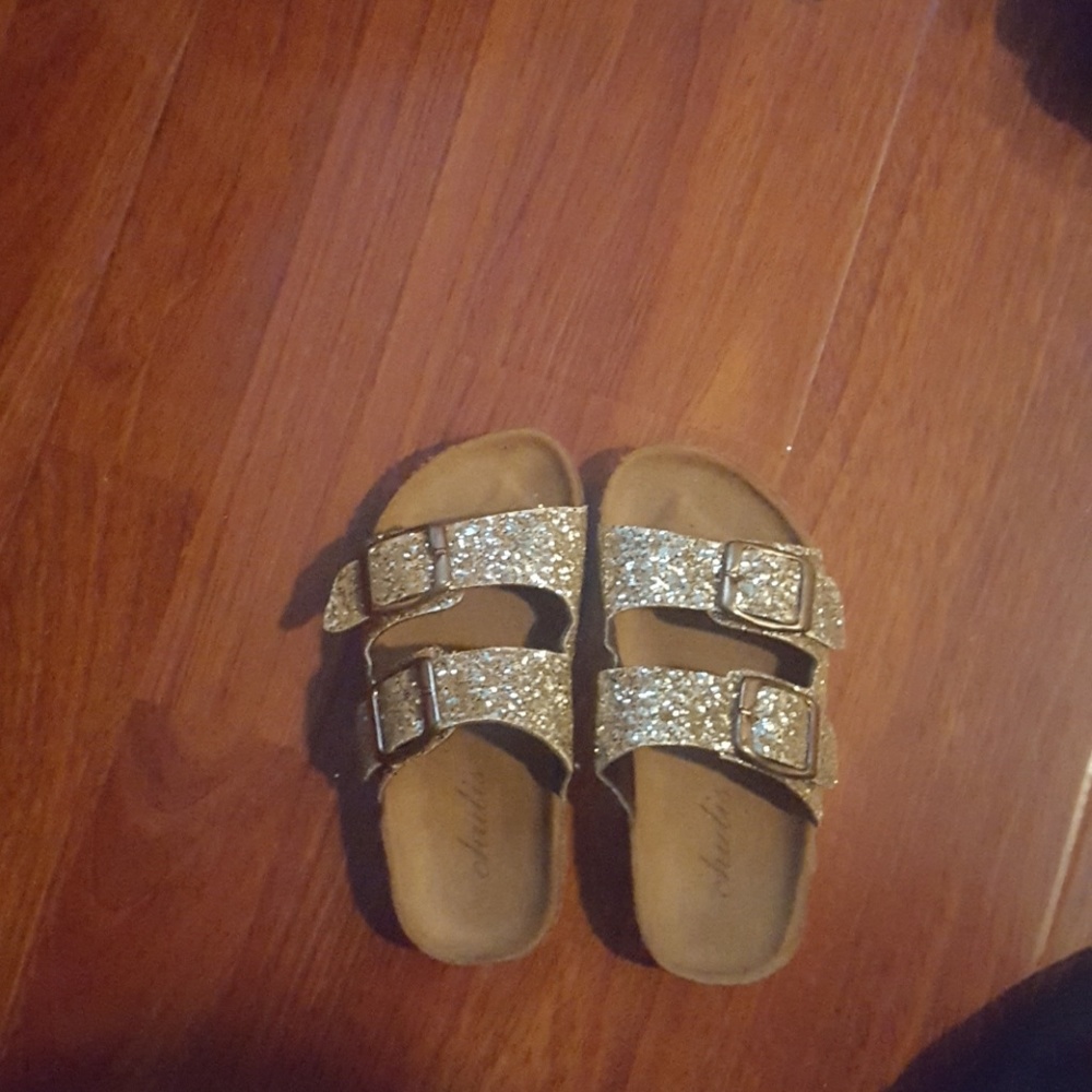 Girl gold glittery sandal size 10